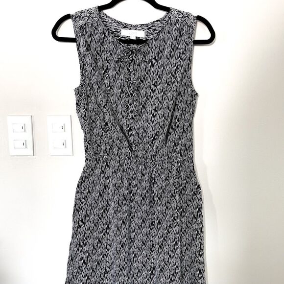 Loft Black White Pattern Cinched Waist Dress Size S - Picture 1 of 8